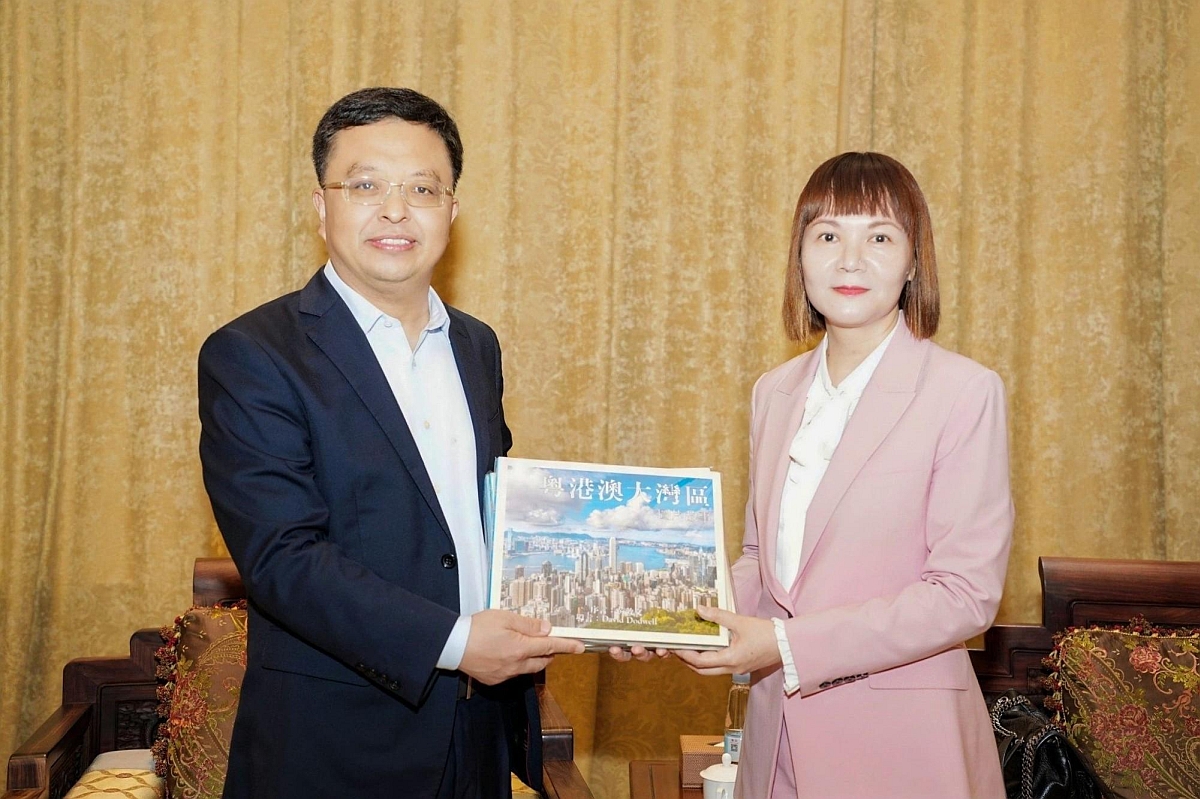 Commissioner for the Development of the Guangdong-Hong Kong-Macao Greater Bay Area visits Zhongshan